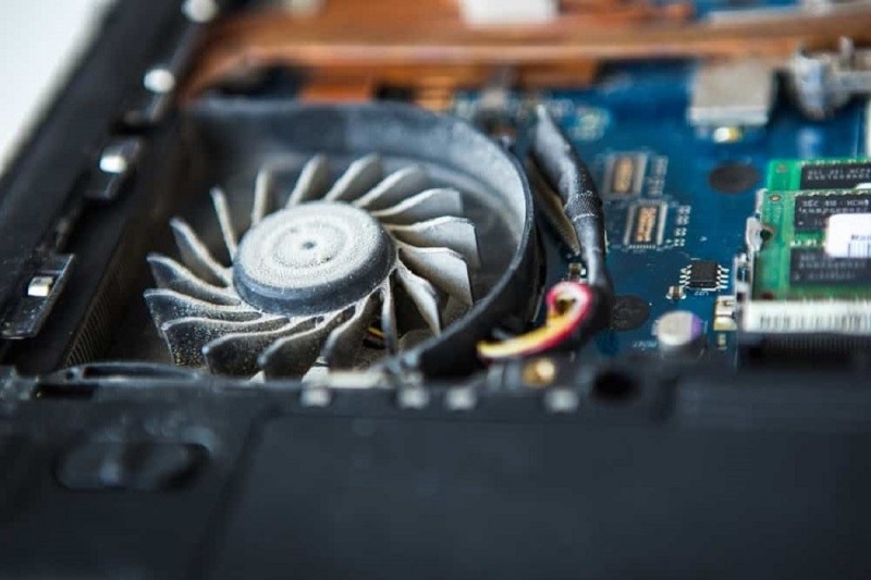 Quạt tản nhiệt laptop